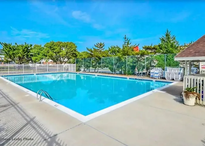 Cozy Walking Distance From With Private Patio Ocean City