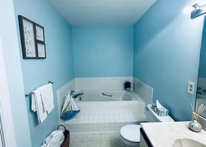 Cozy Walking Distance From With Private Patio Ocean City